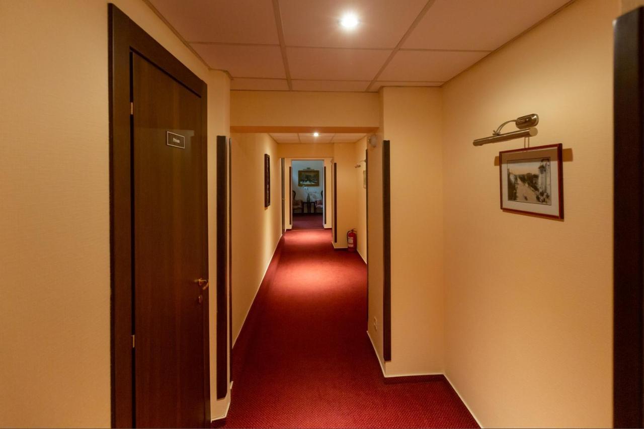 Hotel Art Buzau Exterior photo