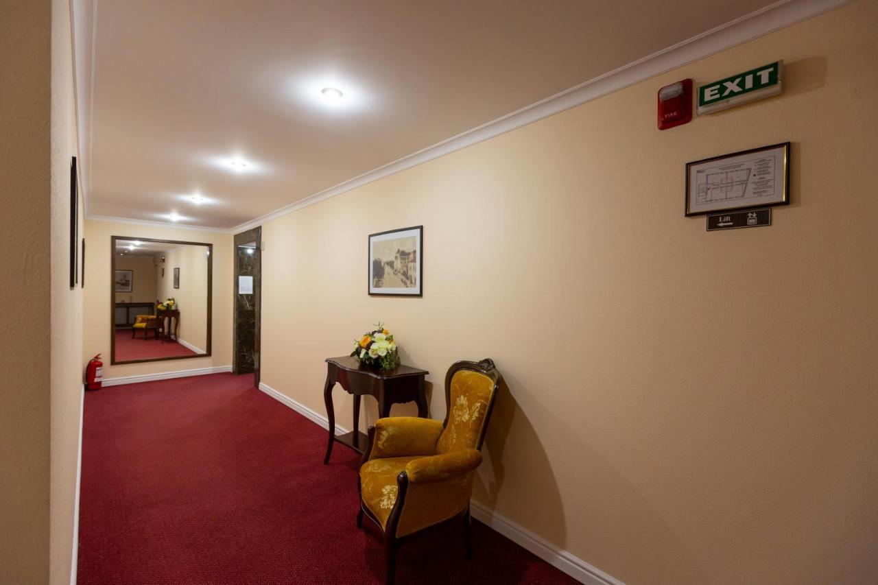 Hotel Art Buzau Exterior photo